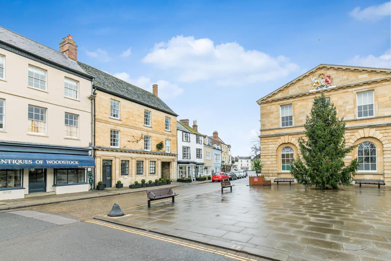 Oxfordshire Living - The Spencer Apartment - Woodstock Exteriér fotografie